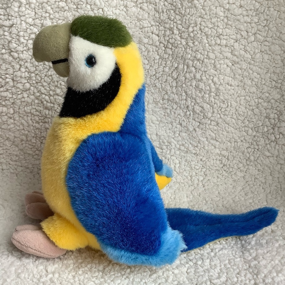 Animal Alley Toys R Us Blue Yellow 1999 Macaw Parrot Plush Stuffed Animal Toy